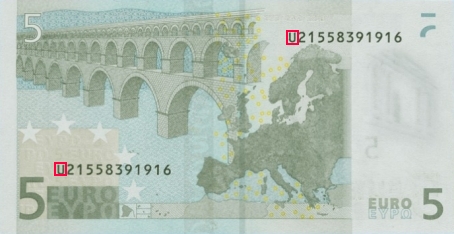Emplacement de la lettre pays sur le billet 5 euro